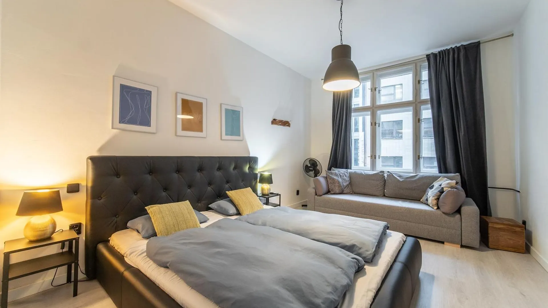 Sunny Central Apartment On Wenceslas Square By Easybnb Praga 0*,  Repubblica Ceca